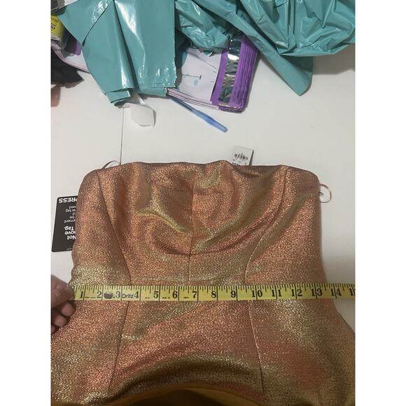 Express Women’s Gold Shimmer Sleeveless Mini Dress Size 4 NWT cocktail - Picture 14 of 15